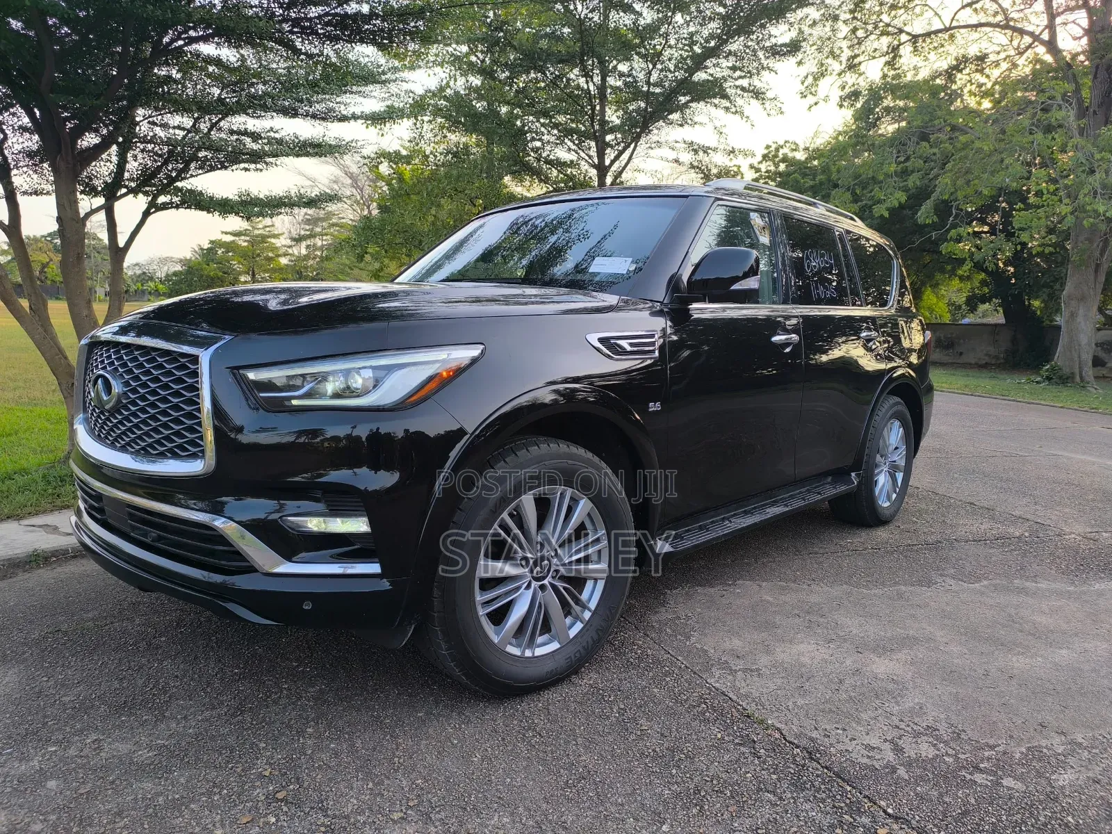 Infiniti QX80 2019 Black