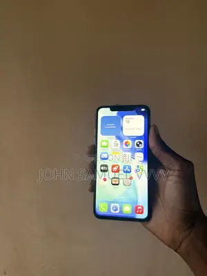 Apple iPhone 11 Pro Max 64 GB Gold
