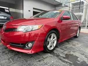 Toyota Camry 2013 Red