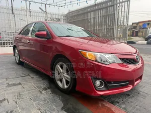 Toyota Camry 2013 Red