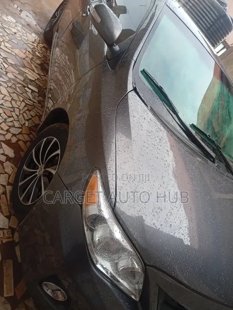 Toyota Corolla 2012 Gray