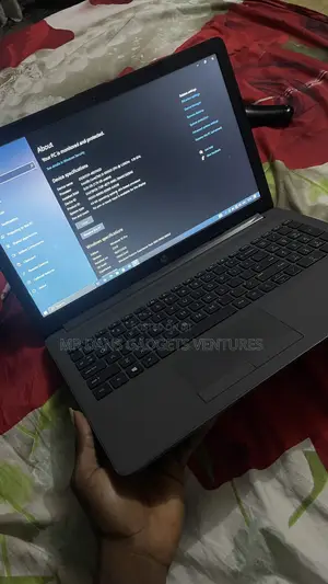 Laptop HP 250 G7 8GB Intel Core i3 HDD 1T