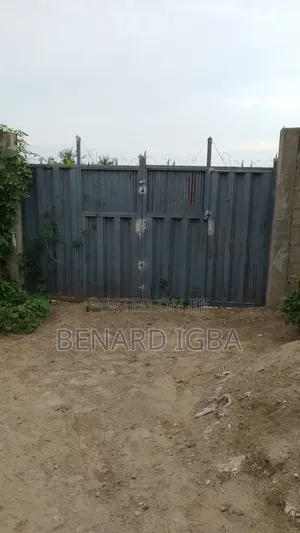 100 by 50 Land
