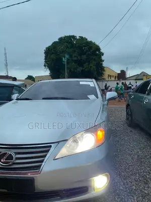 Lexus ES 350 2010 Silver