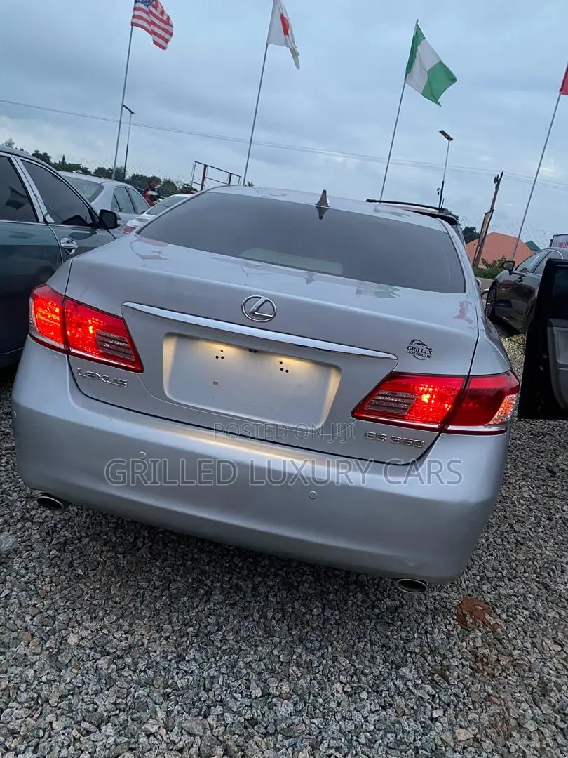 Lexus ES 350 2010 Silver