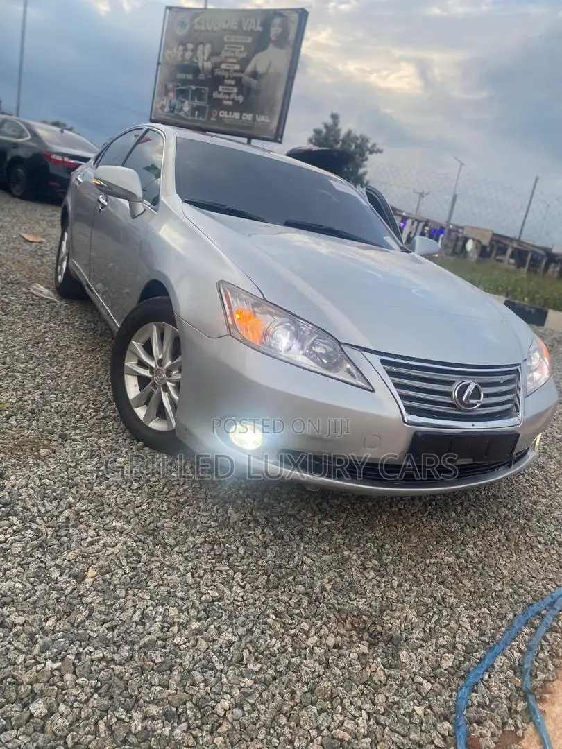 Lexus ES 350 2010 Silver
