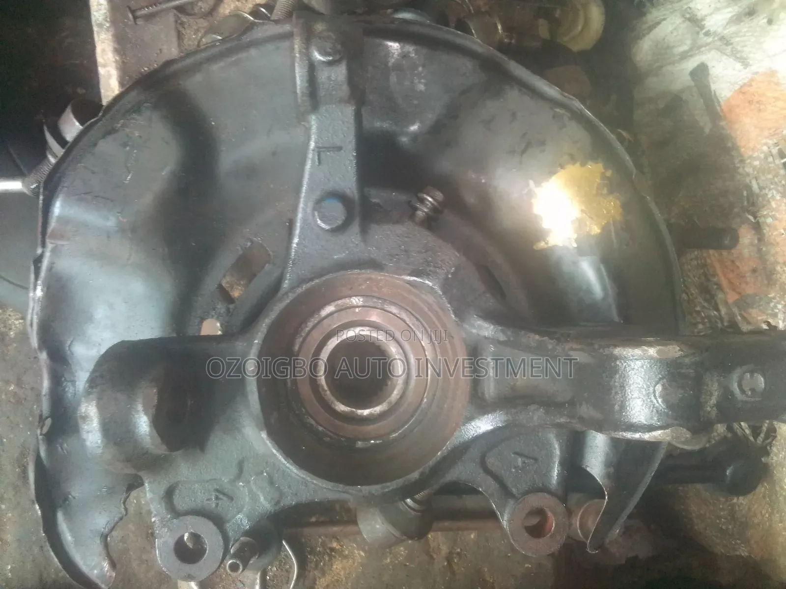 Front Hub Corolla Verso