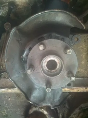 Front Hub Toyota Corolla 2003-2006