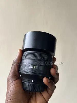 Nikon 85mm F1.8 for Sale