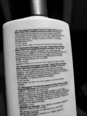 Neutrogena Visibly Renew