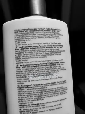 Neutrogena Visibly Renew