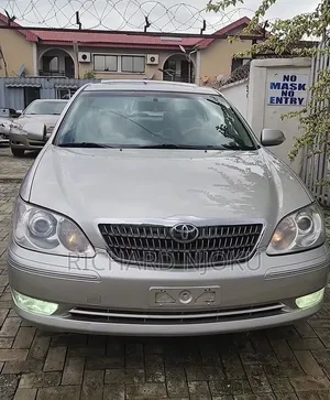 Toyota Camry 2006 Silver