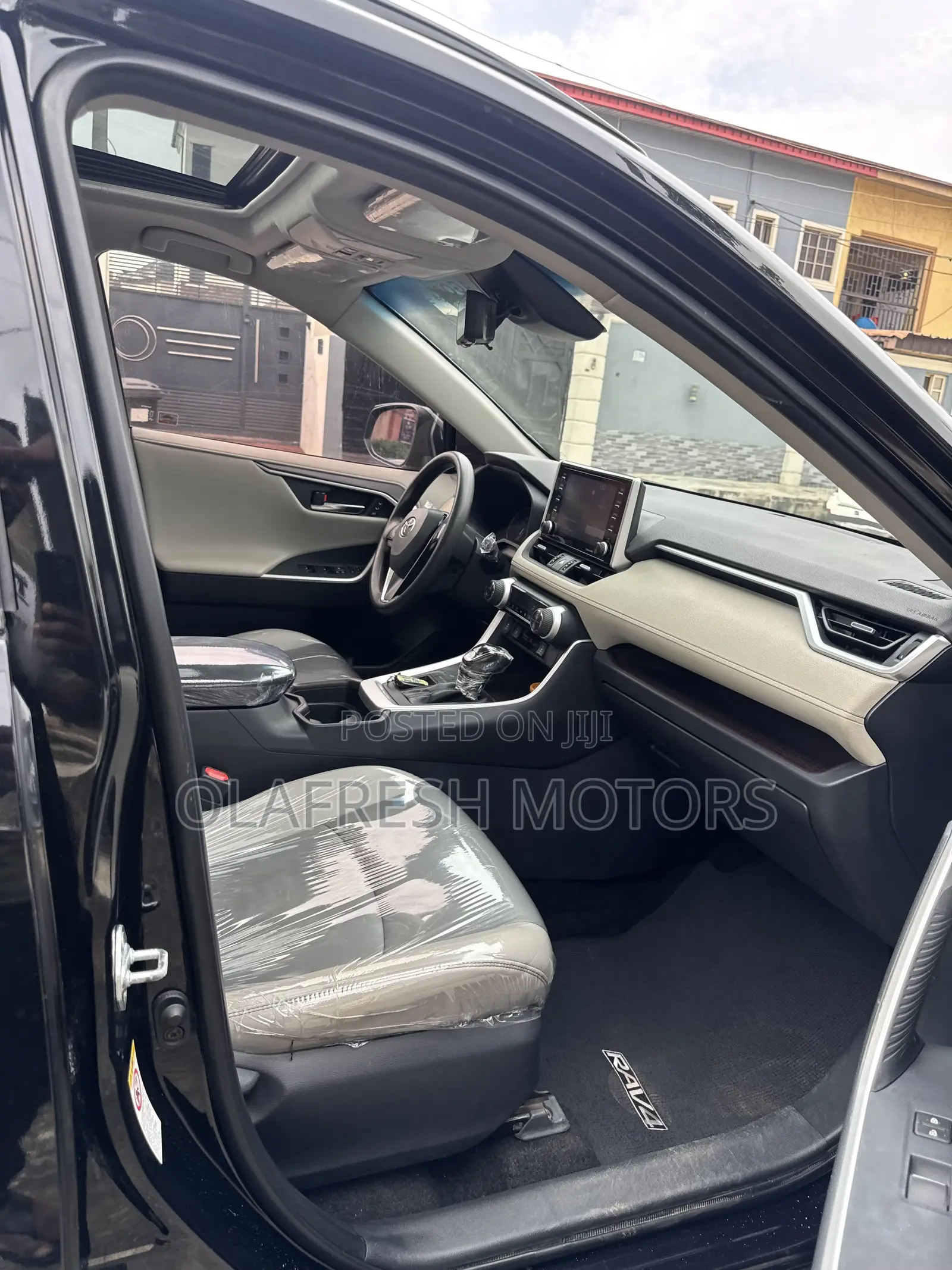 Toyota RAV4 2021 Black