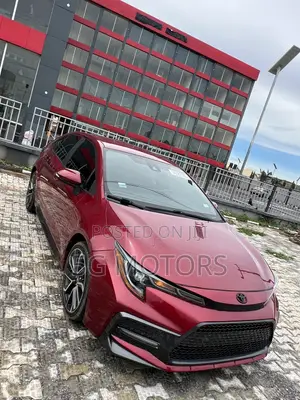 Toyota Corolla SE 2022 Red