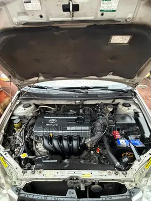 Toyota Corolla 2005 Silver