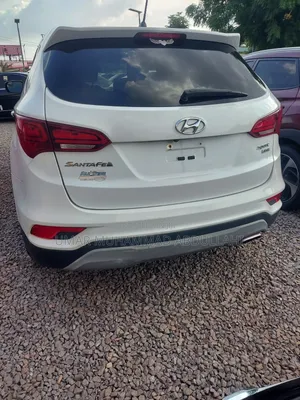 Hyundai Santa Fe 2018 White