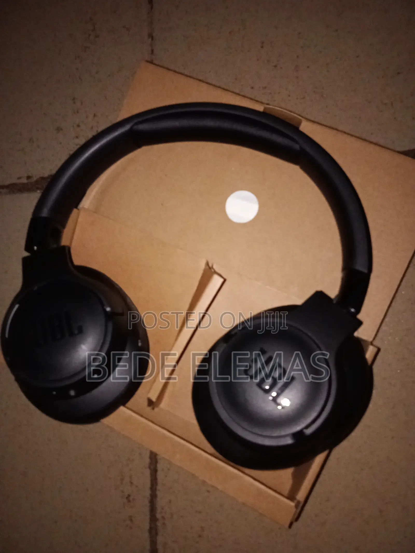 JBL Bluetooth Headphone