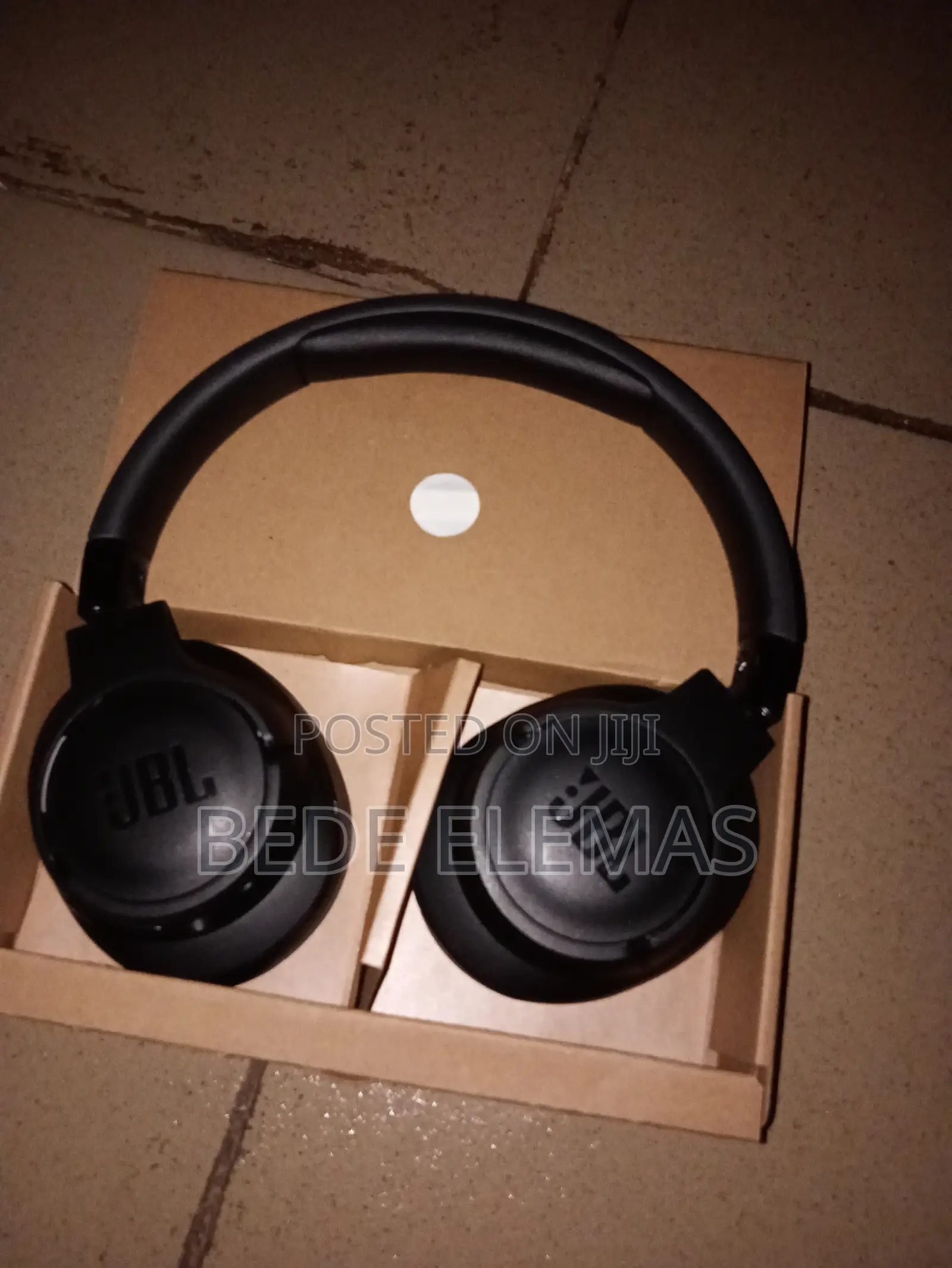 JBL Bluetooth Headphone