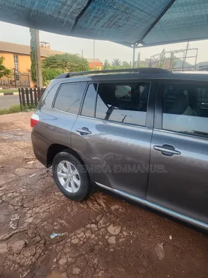 Toyota Highlander Hybrid Limited 2013 Gray