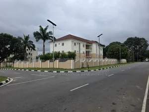 18bdrm Block of Flats in 6 Units Of 3-Bedroom, Zone 2 / Wuse for rent