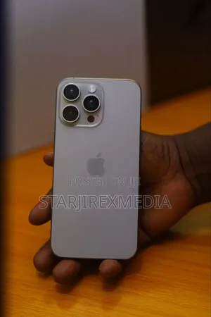 Apple iPhone 15 Pro Max 256 GB