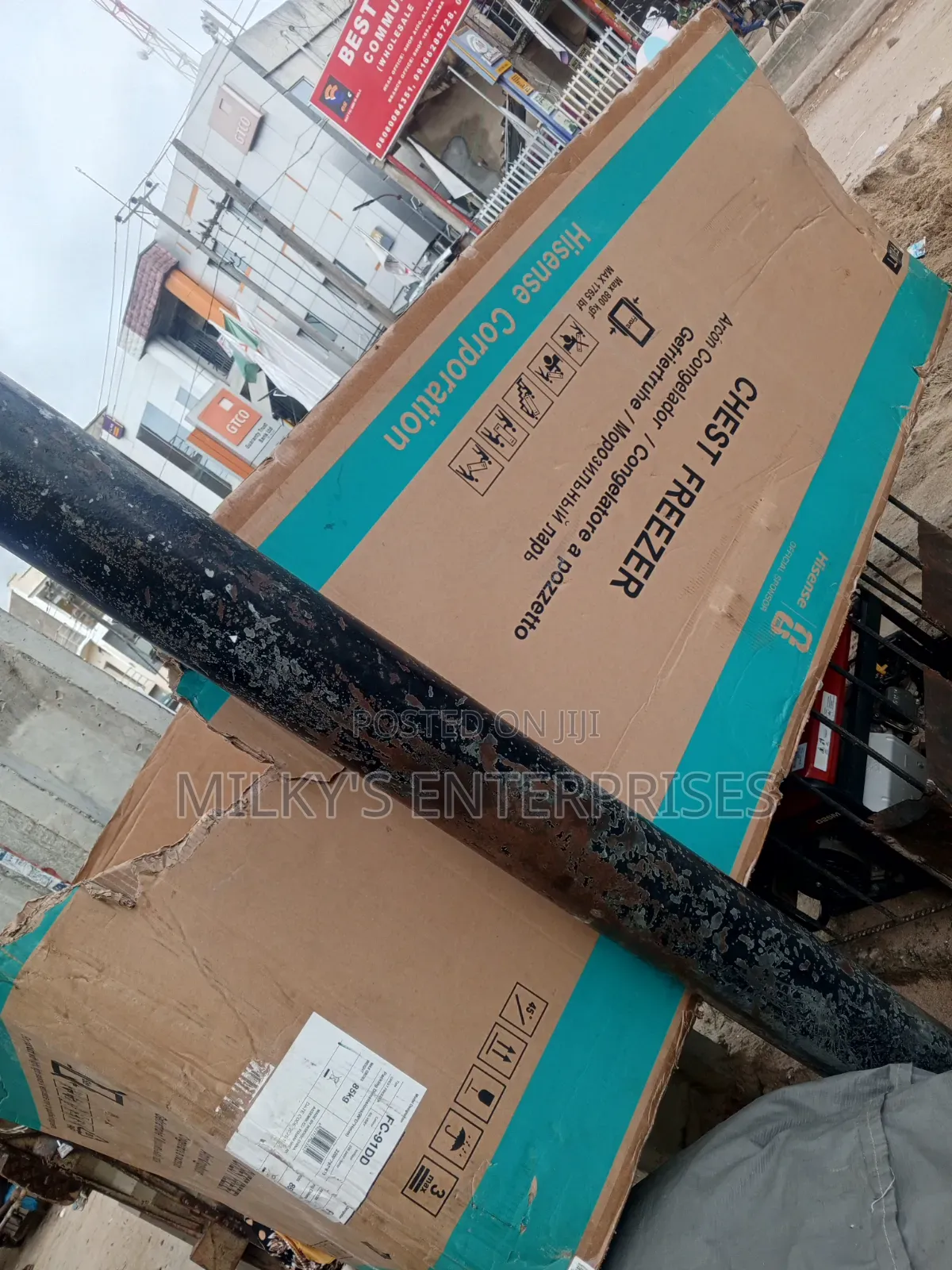 Hisense 702L Chest Freezer 91DD