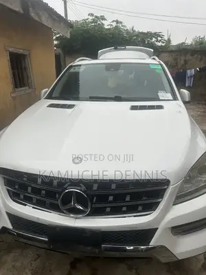 Mercedes-Benz M Class ML350 4MATIC 4dr SUV AWD (3.5L 6cyl 7A) 2015