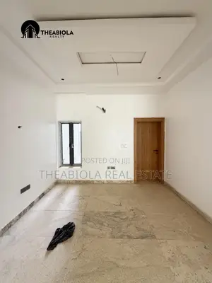 4bdrm Townhouse/Terrace in Jahi, Abuja for sale
