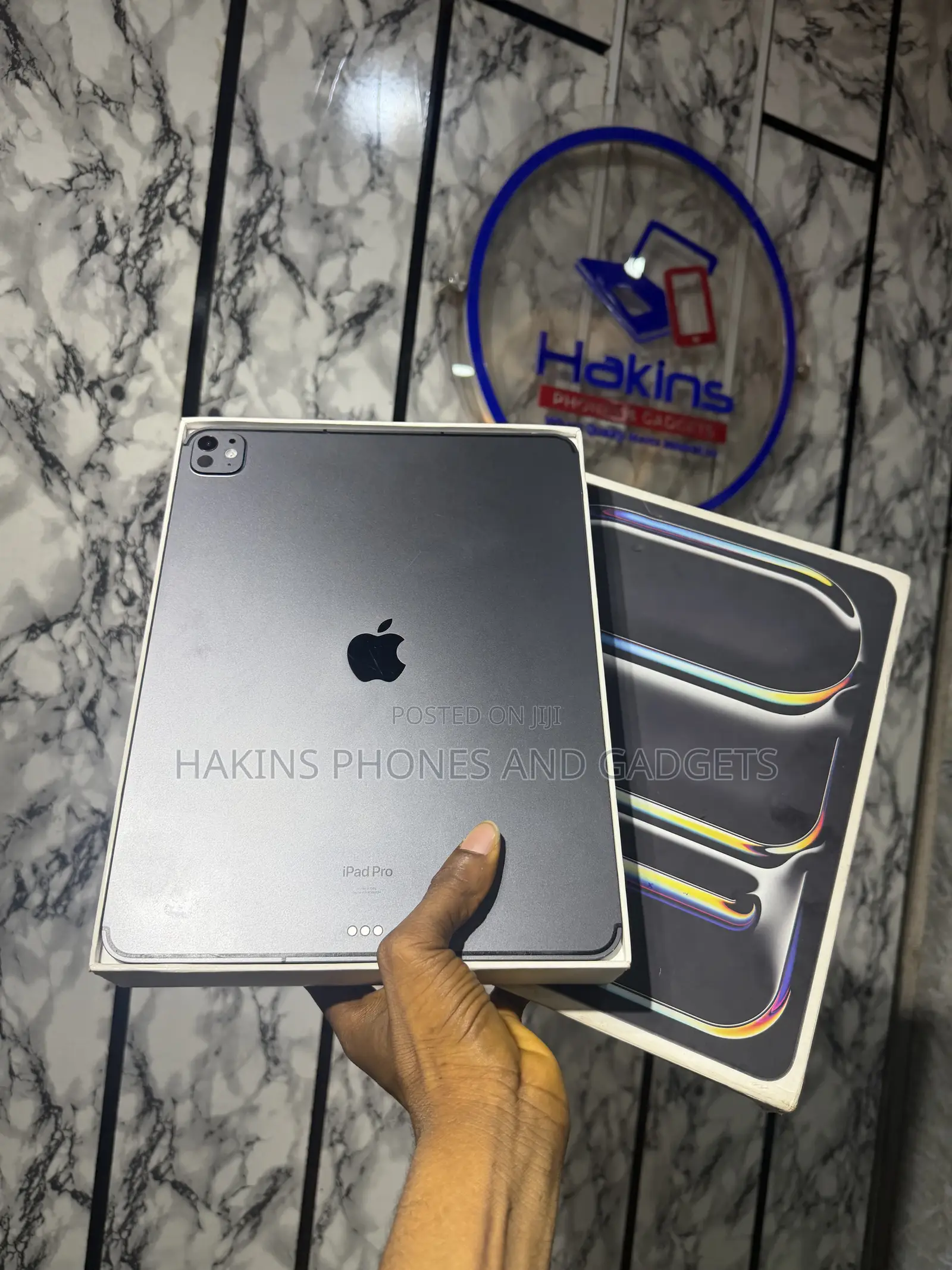 Apple iPad Pro 13 (2024) 256 GB Gray