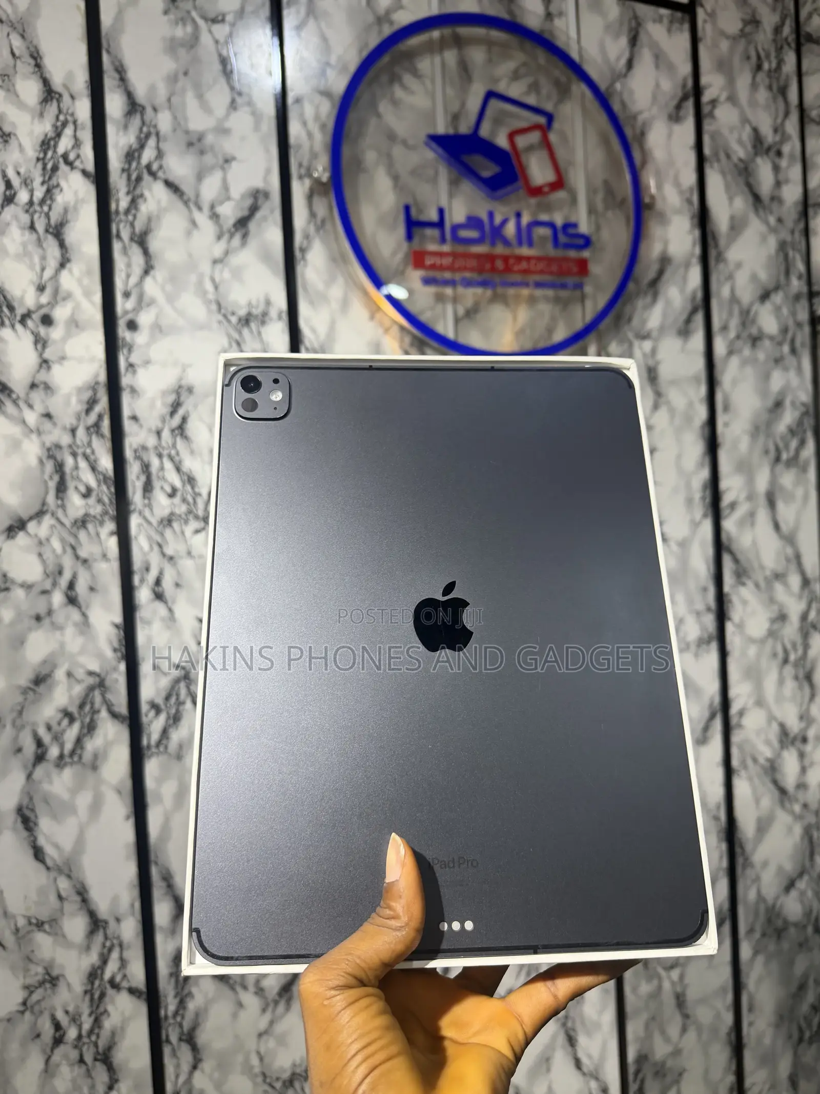 Apple iPad Pro 13 (2024) 256 GB Gray