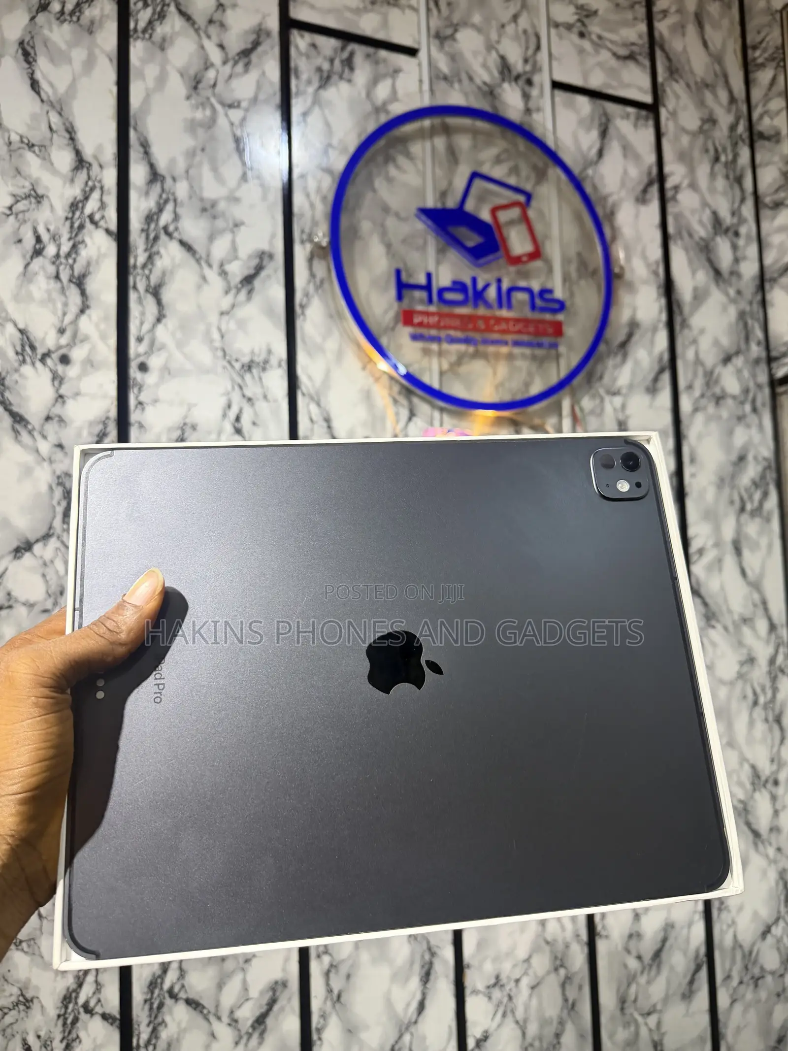 Apple iPad Pro 13 (2024) 256 GB Gray