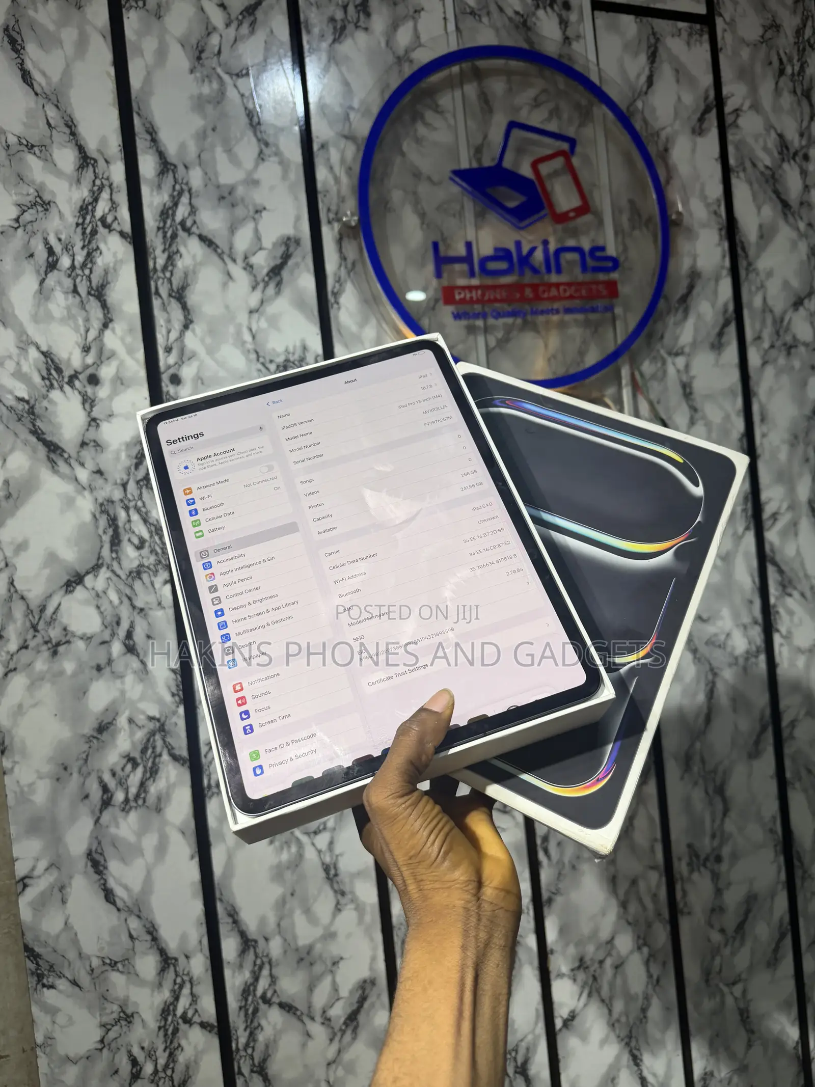 Apple iPad Pro 13 (2024) 256 GB Gray