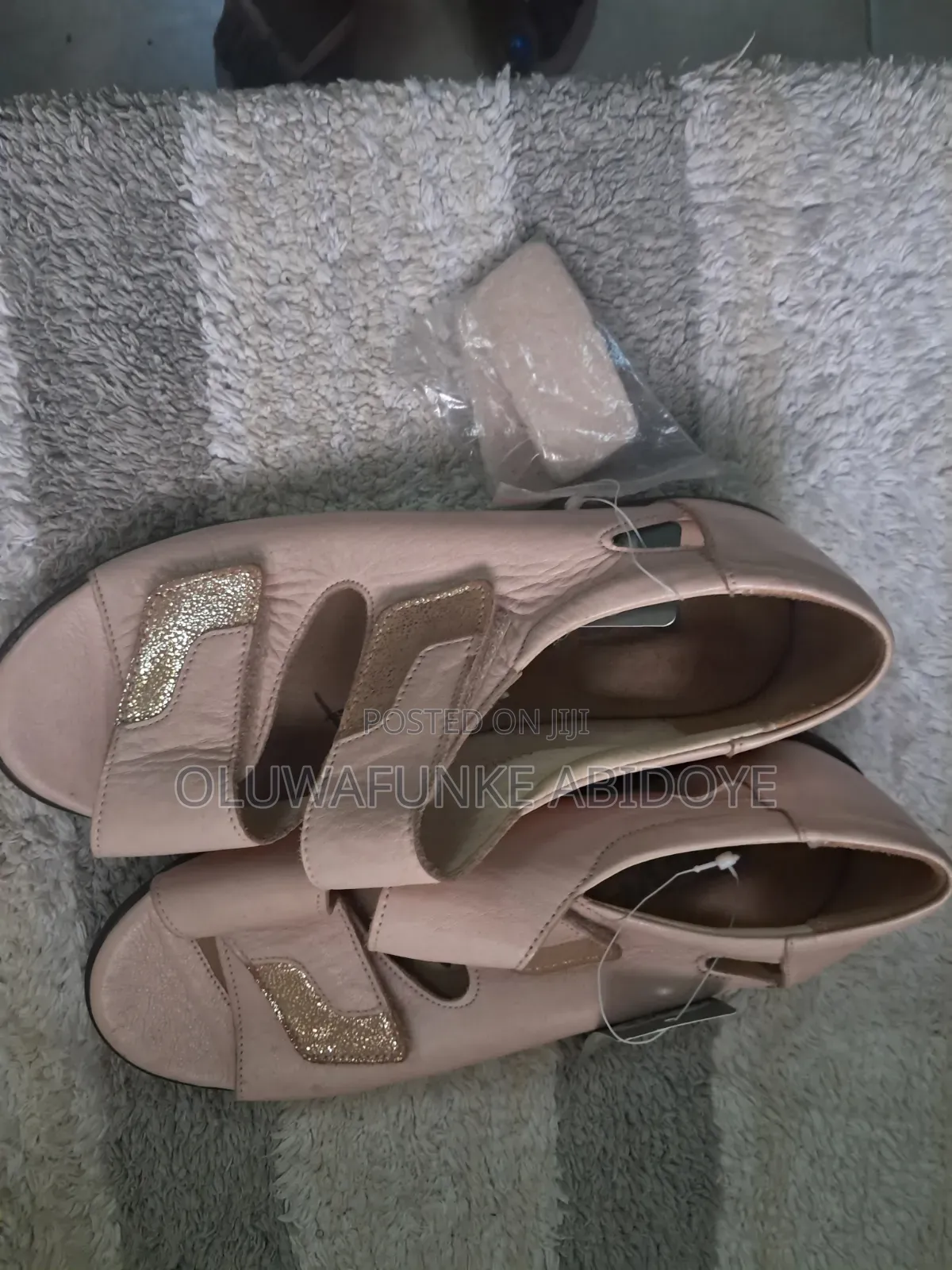 Open Toes Beige Sandals