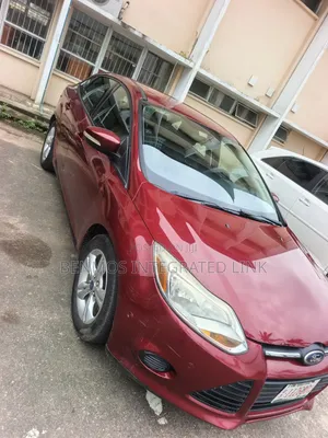 Ford Focus 2014 Red