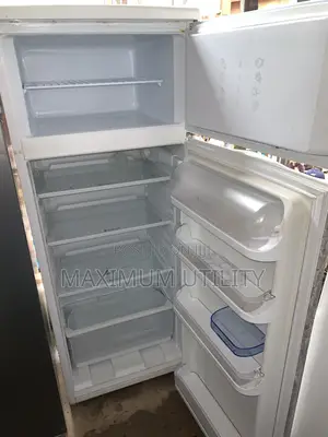Hotpoint 230 Liters Uk Used Double Door Refrigerator