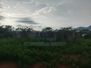 3bdrm Bungalow in Bwari / Bwari for sale