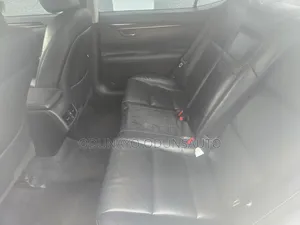 Lexus ES 2015 White