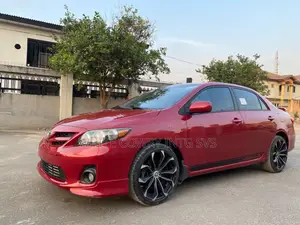 Toyota Corolla 2013 Red
