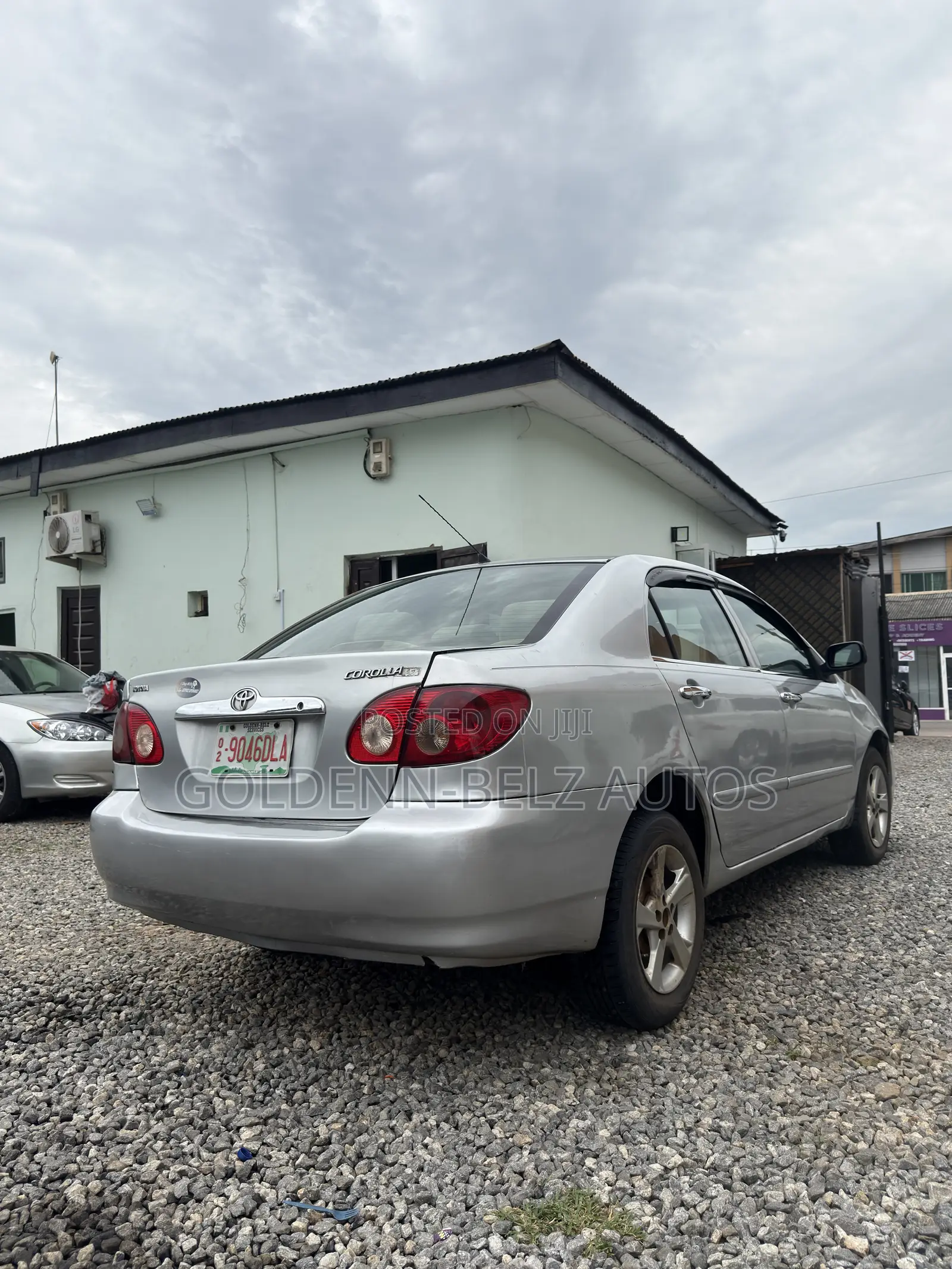 Toyota Corolla LE 2005 Silver