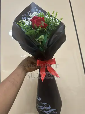 Rose Flower Bouquet