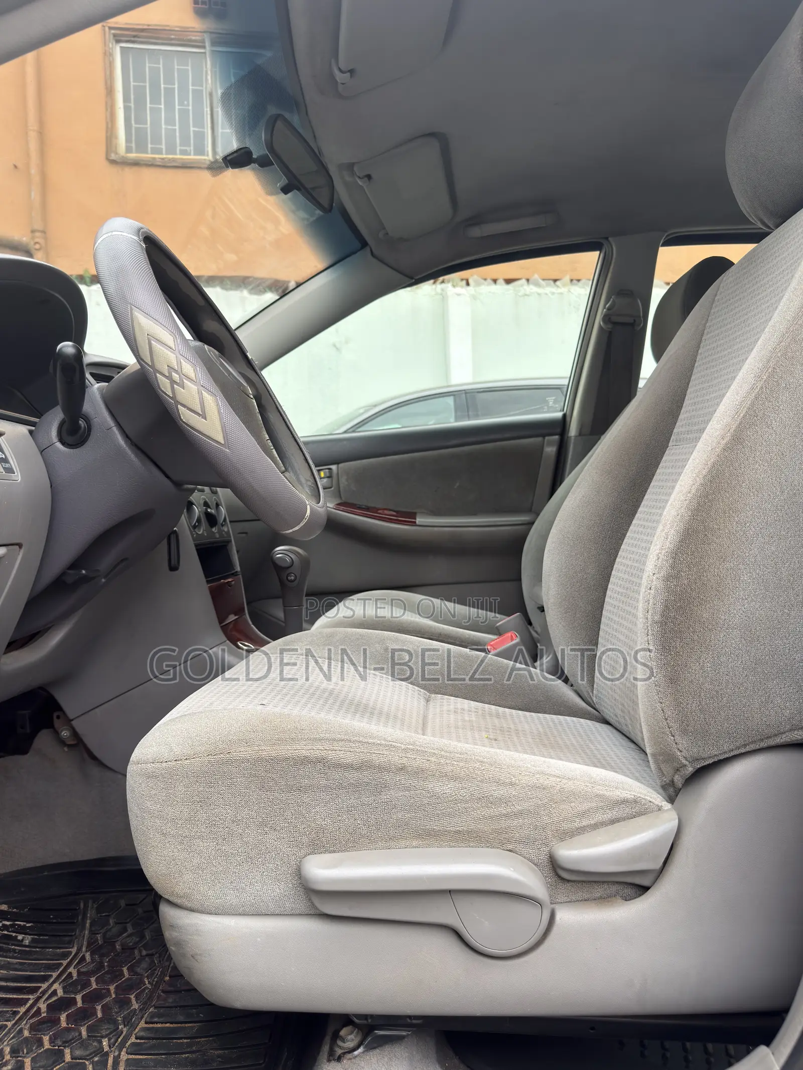 Toyota Corolla LE 2005 Silver
