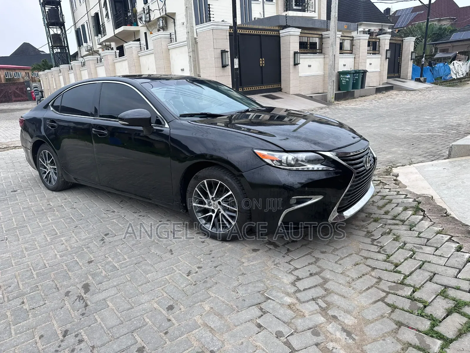 Lexus ES 2016 Black