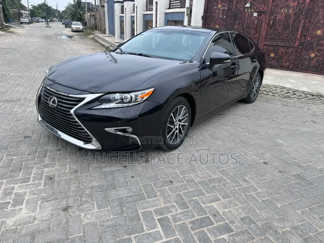 Lexus ES 2016 Black
