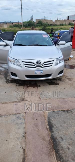 Toyota Camry 2010 Silver