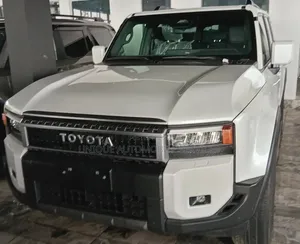 Toyota Land Cruiser Prado 2.7 2025 White