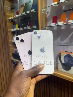 Apple iPhone 13 128 GB