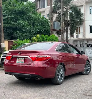 Toyota Camry 2016 Red