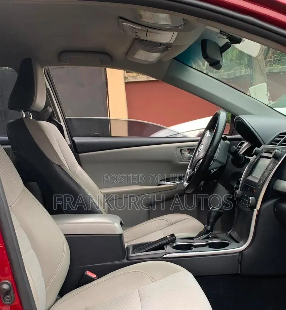 Toyota Camry 2016 Red