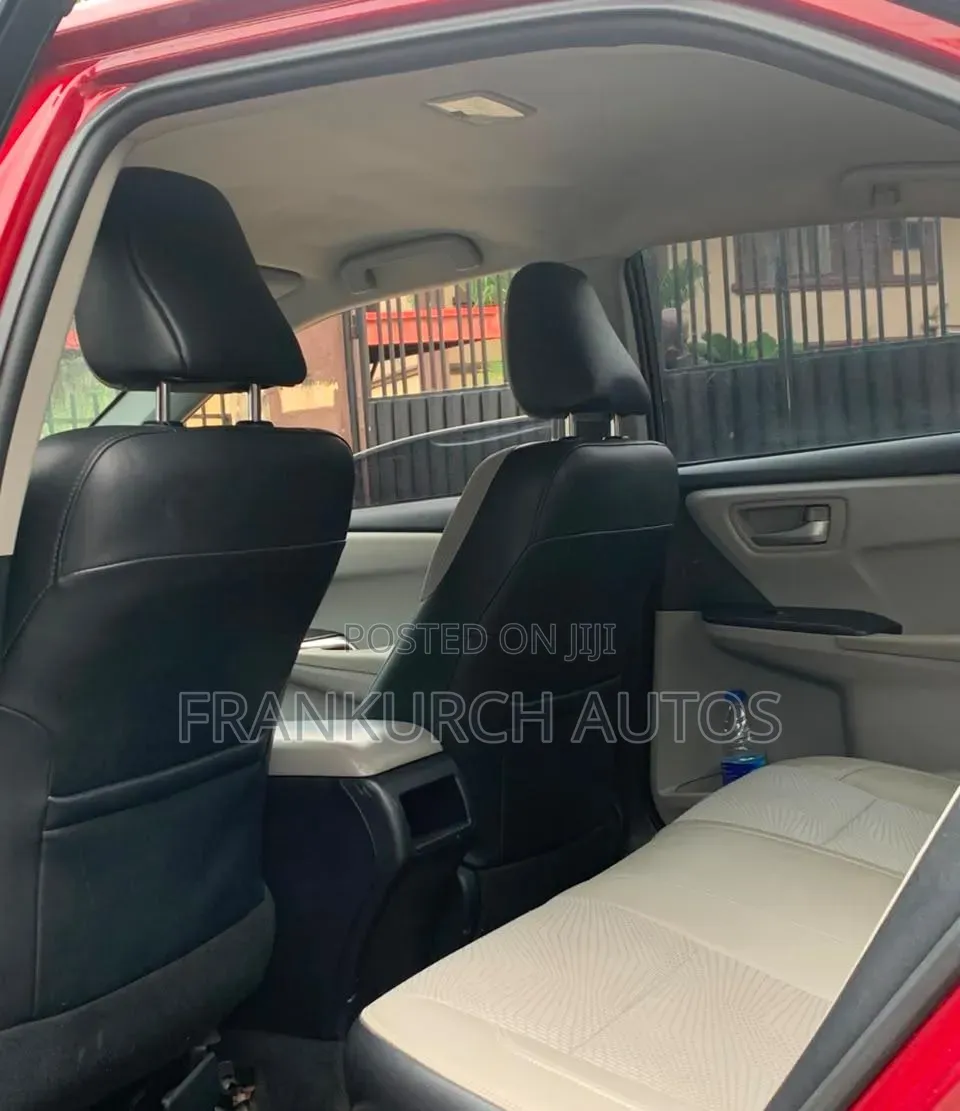 Toyota Camry 2016 Red