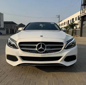 Mercedes-Benz C300 2015 White
